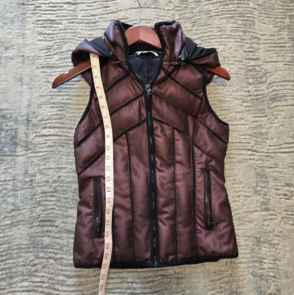 Blanc Noir Wine And Black Vest